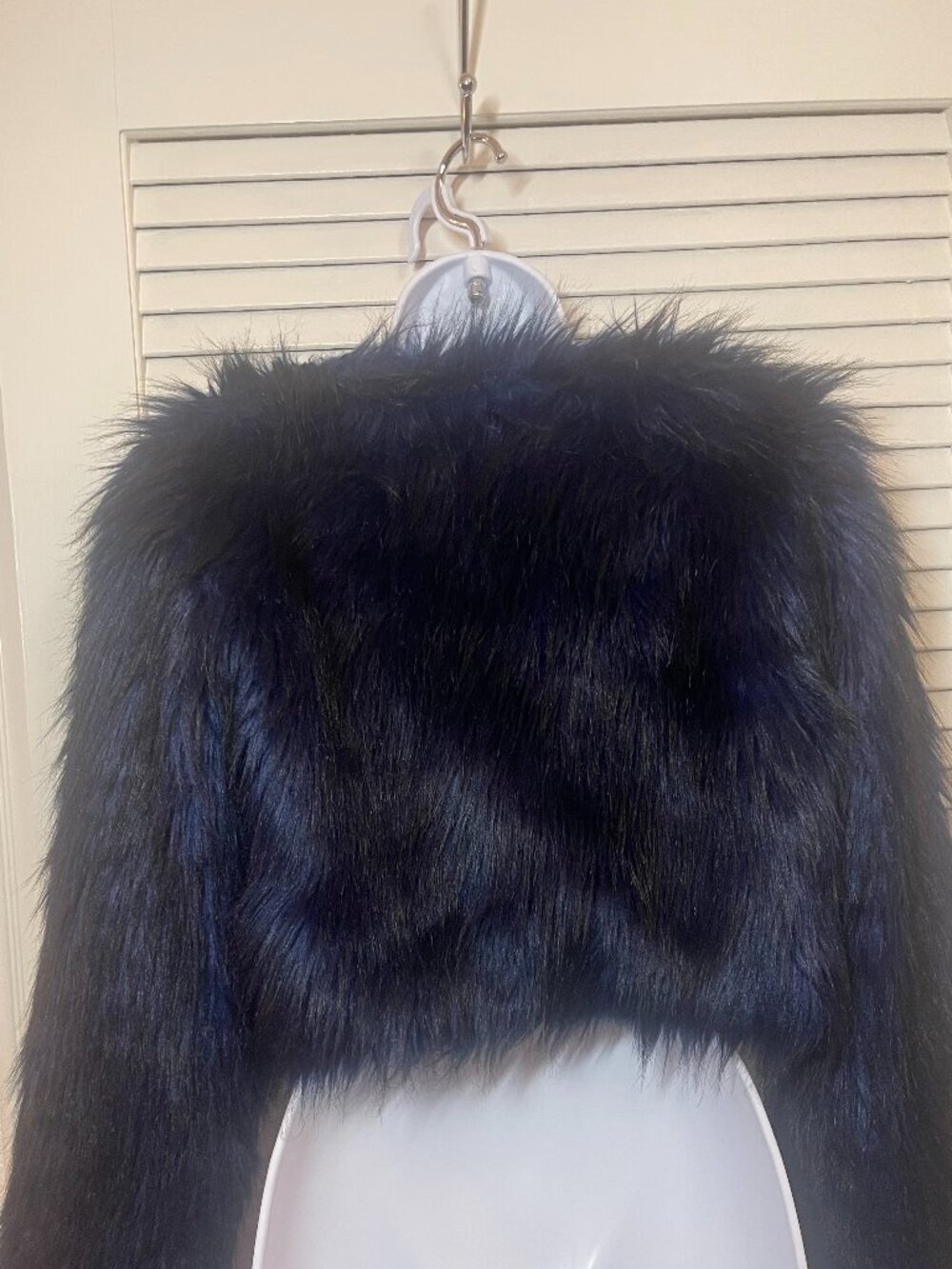 Midnight Blue Faux Fur Cropped Jacket XS Indie Sleaze Mob Wife - Picture 3 of 8